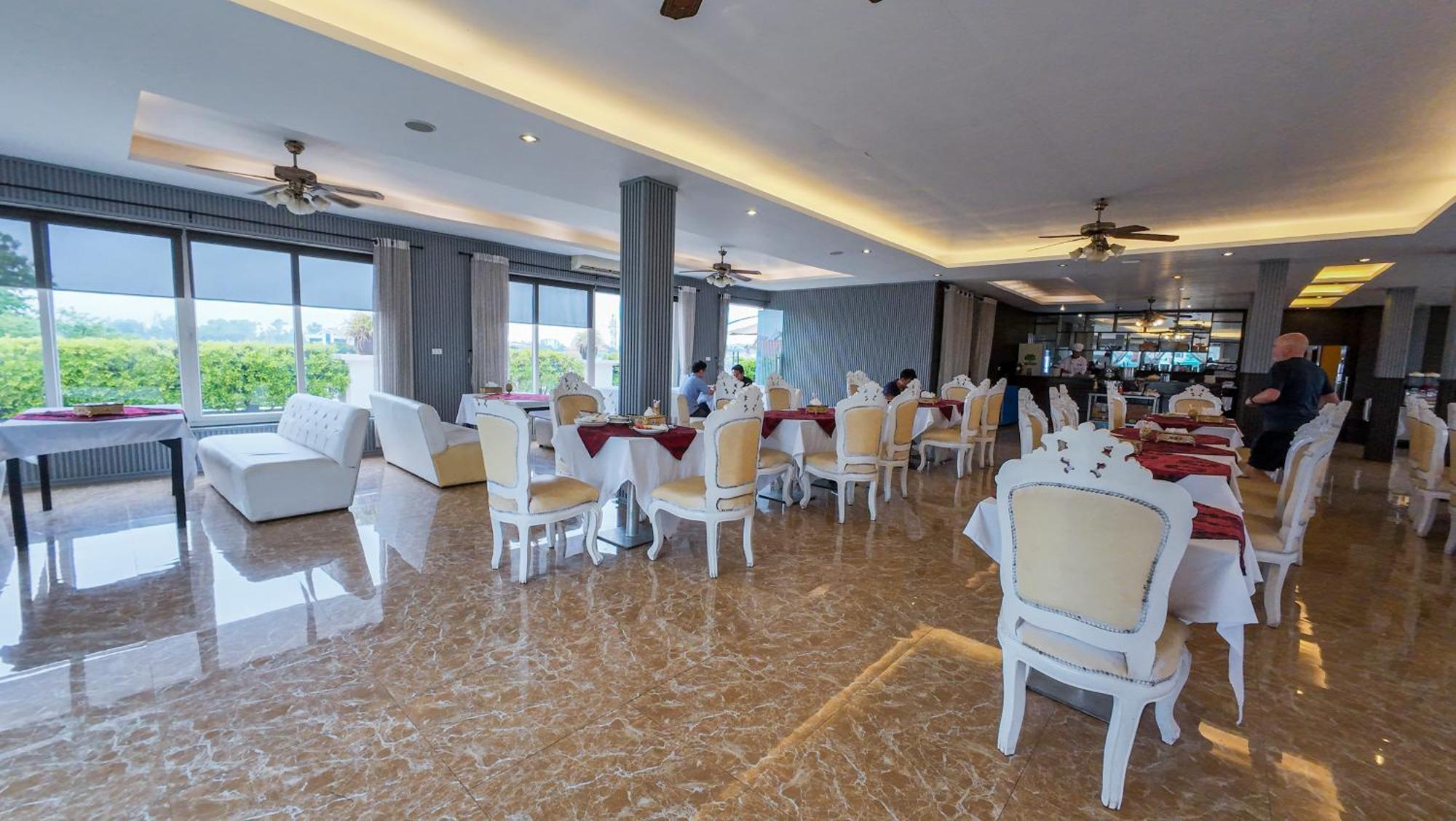 Xaysomboun Hotel & Spa Виентиане Екстериор снимка