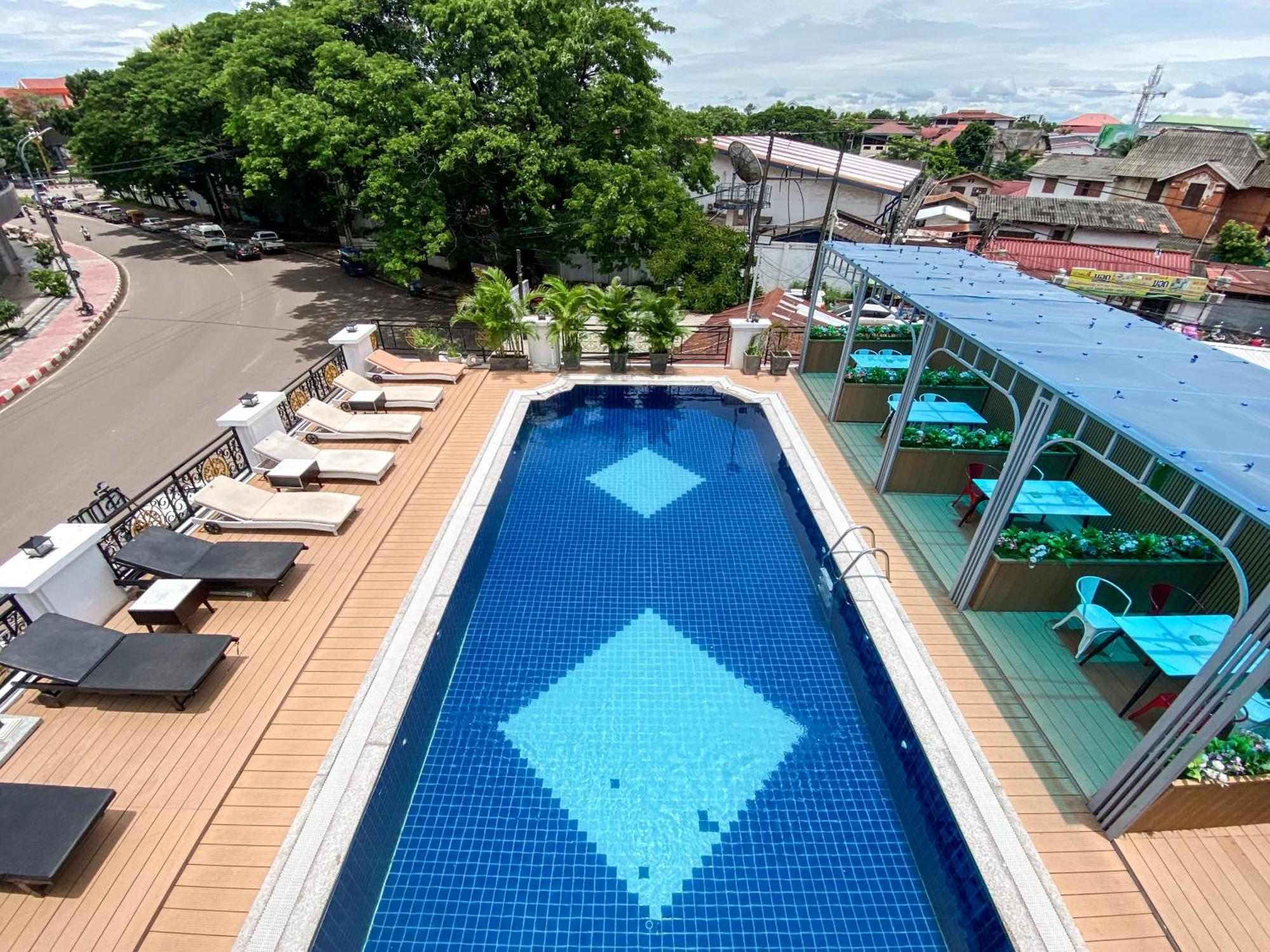 Xaysomboun Hotel & Spa Виентиане Екстериор снимка